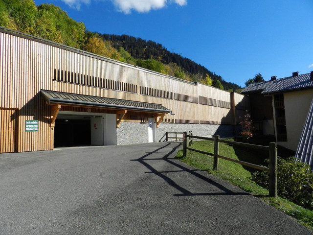 Studio dans résidence Les Gentianes 64B à Châtel, parking couvert