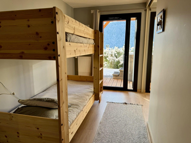 vente-appartement-t5-chatel-centre-vue-montagne-lit-simple-hiver-2048x1536-8160387