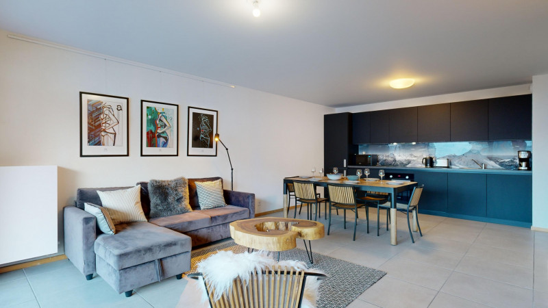 Salon Appartement Cremaillère 302 Châtel