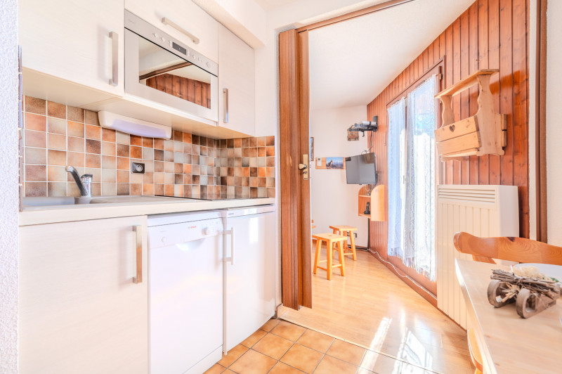 241212_ALPVISIONFrance-AppartementChtel-AlpageA4_cuisine2