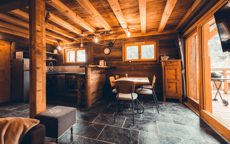 Room 476490-1146545