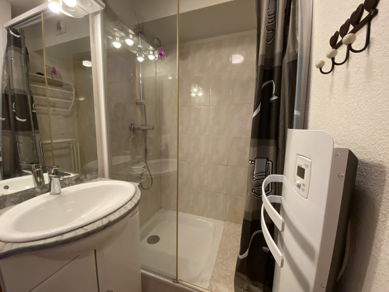 _lv_images__lot_0000000083_11_8292763 _lv_images__lot_0000000083_11_8292763