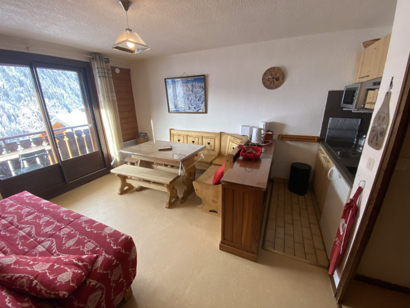 _lv_images__lot_0000000098_02_8226686 _lv_images__lot_0000000098_02_8226686