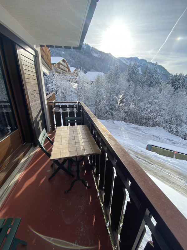 _lv_images__lot_0000000098_10_8529732