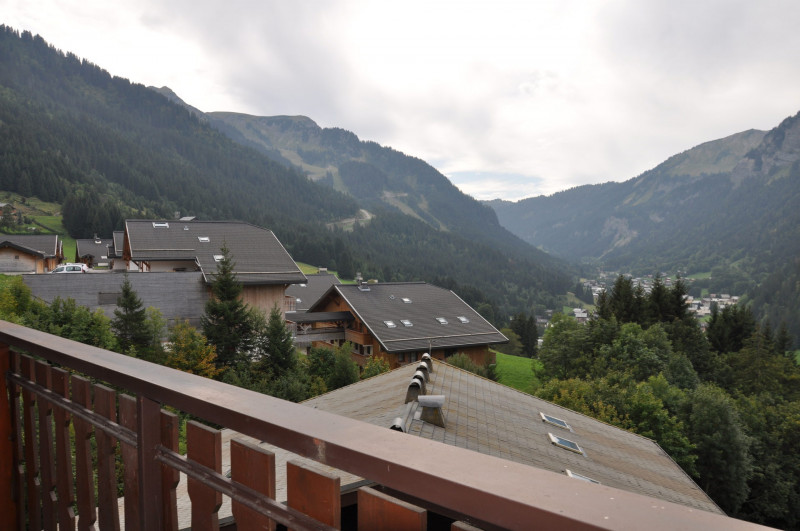 _lv_images__lot_0000000114_09_8277955