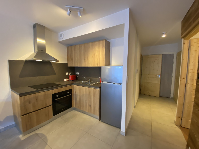 _lv_images__lot_0000000122_11_8529193 _lv_images__lot_0000000122_11_8529193