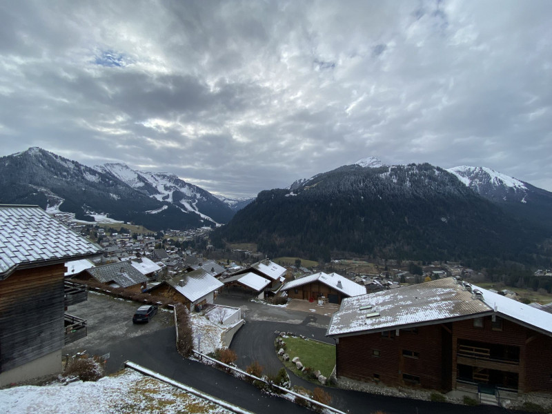 _lv_images__lot_0000000150_10_8073172
