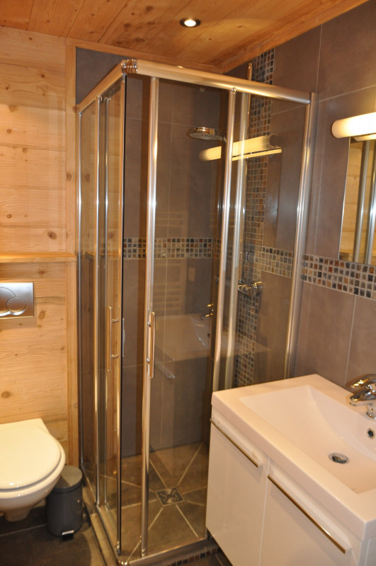 _lv_images__lot_0000000153_09_8244014 _lv_images__lot_0000000153_09_8244014