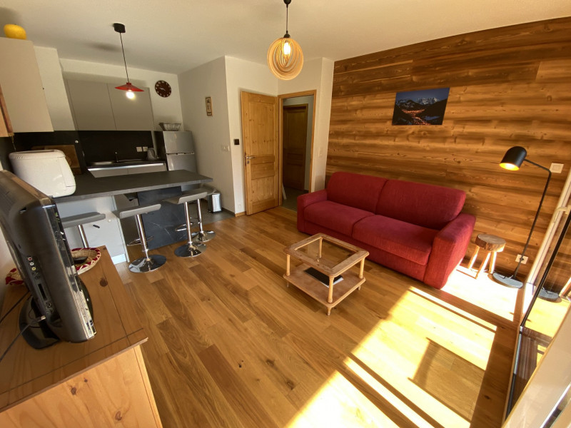 _lv_images__lot_0000000177_05_8303094 _lv_images__lot_0000000177_05_8303094