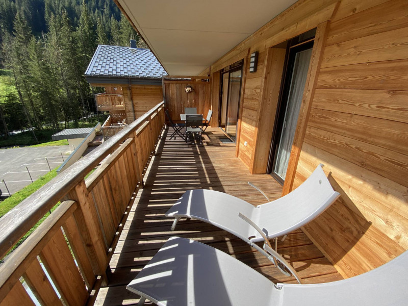 _lv_images__lot_0000000177_13_8580650