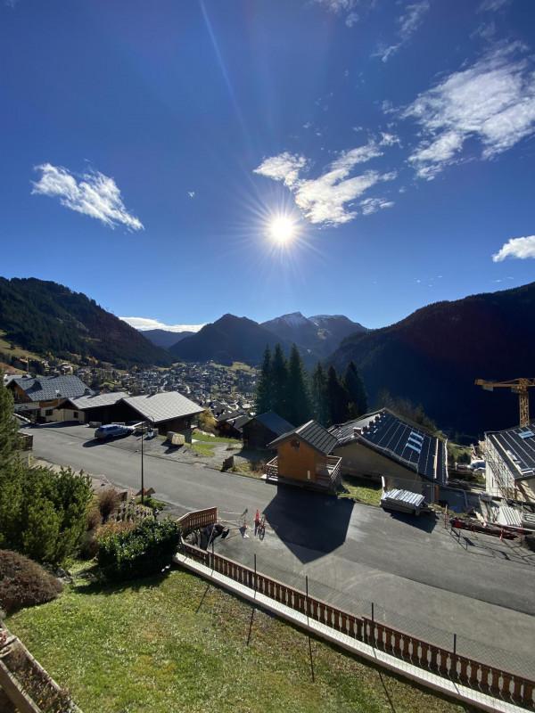 _lv_images__lot_0000000183_10_7976918