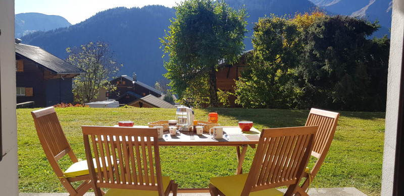 _lv_images__lot_0000000193_04_8540136