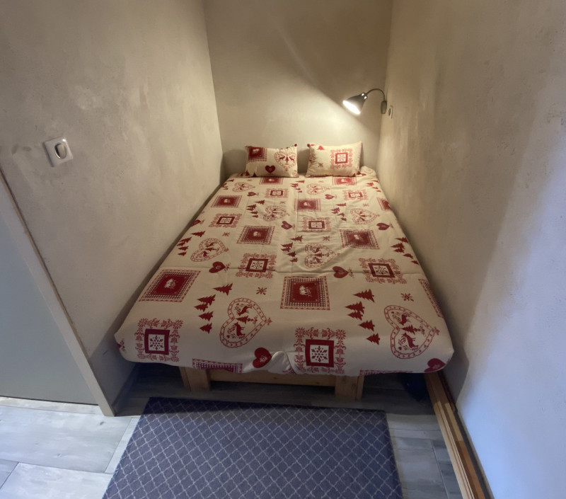 _lv_images__lot_0000000193_07_8252090 _lv_images__lot_0000000193_07_8252090