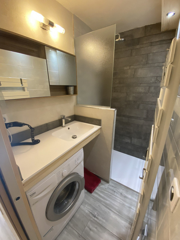 _lv_images__lot_0000000193_10_8252093 _lv_images__lot_0000000193_10_8252093