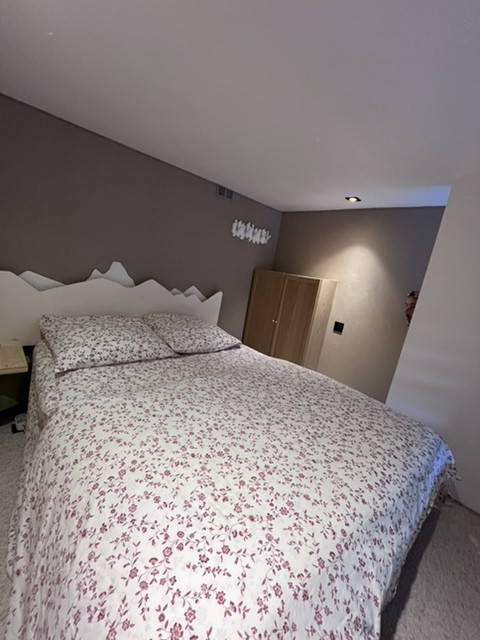 _lv_images__lot_0000000241_11_8579054