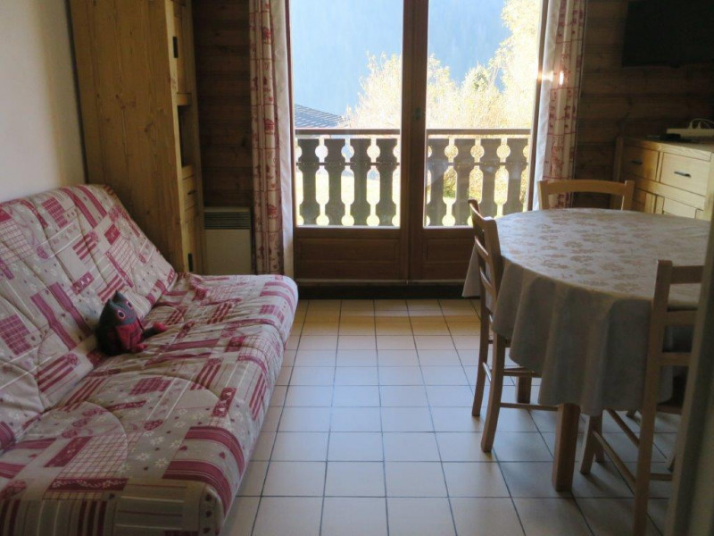 _lv_images__lot_0010195172_08_8236461