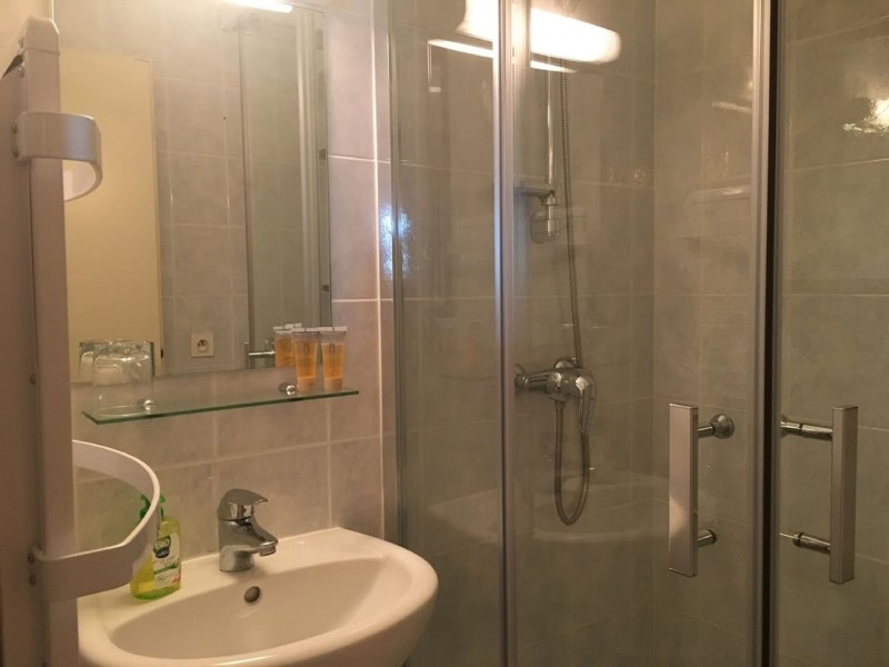 Appartement 113 dans la résidence Hameau des 4 saisons Bat C, Salle de douche Châtel 