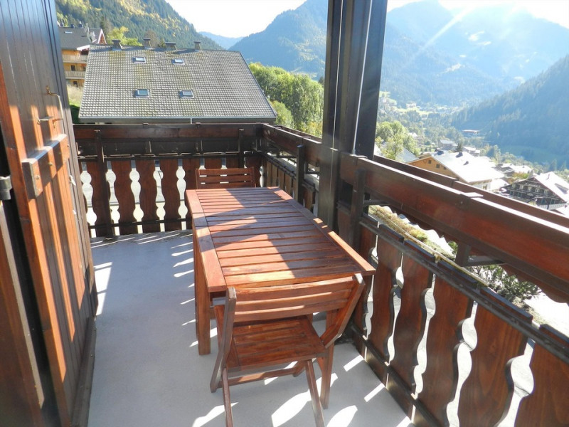 Appartement 12A dans résidence Les Biches, Châtel, balcon