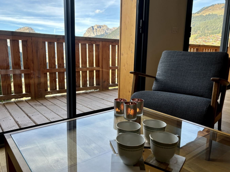 Apartment 14 in residence Les Soldanelles B, Chatel, Living room balcony access, Ski lifts 74