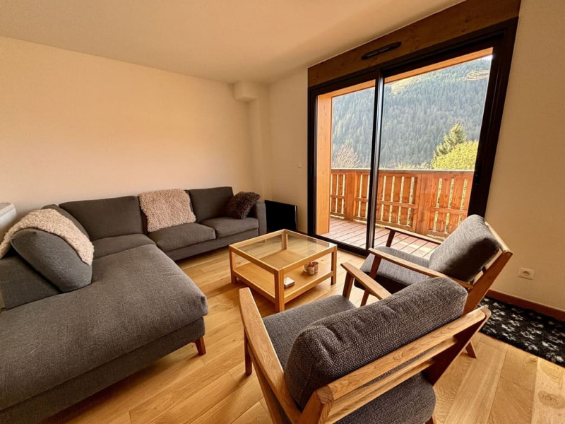 Apartment 14 in residence Les Soldanelles B, Chatel, Living room, Ski resort 74
