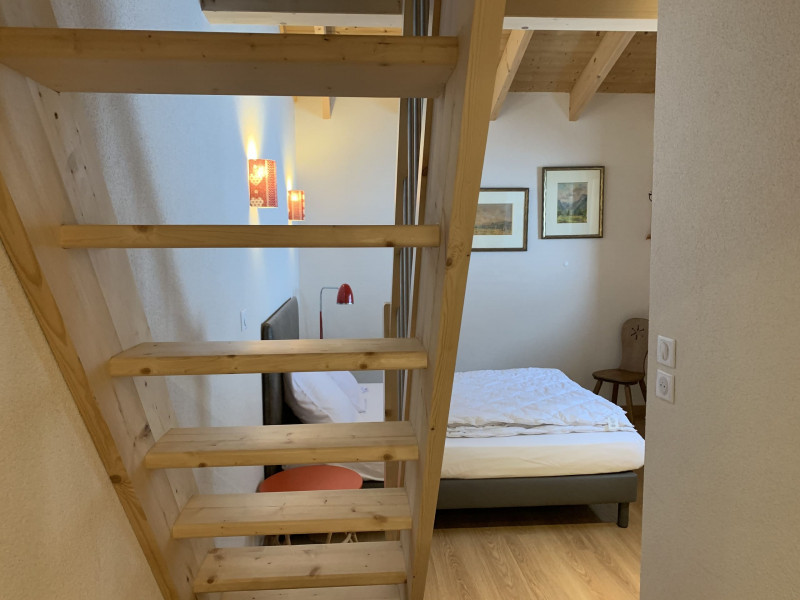 Apartment Mont Royal n°202 A, Bedroom double bed with mezzanine, Châtel Reservation