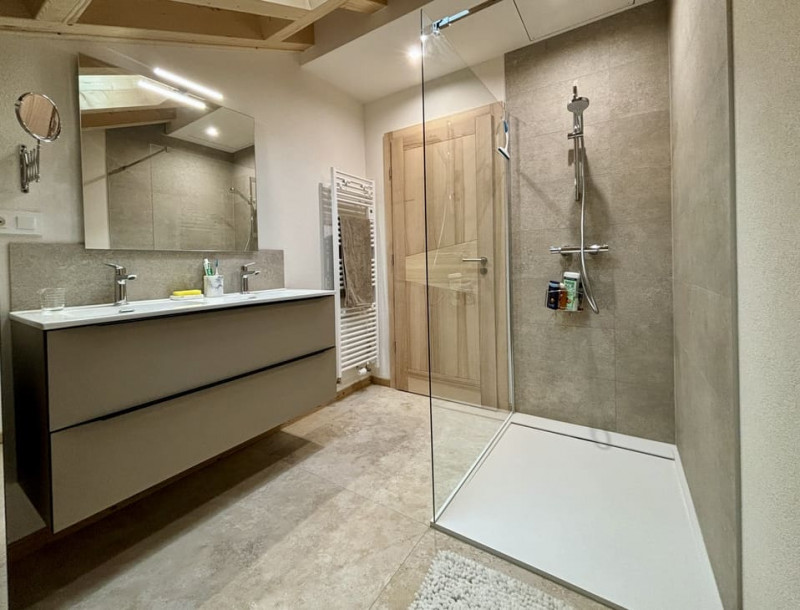 Appartement 301, Résidence Le Panorama, Châtel, Salle de douche, Télécabine de Super Chatel