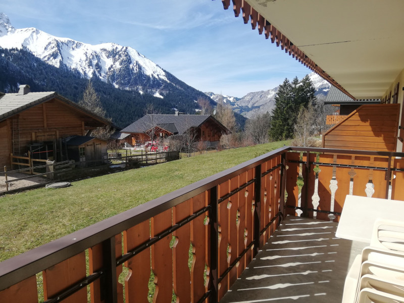 Appartement 4 personnes, résidence le TERROIT, terrasse, Châtel été