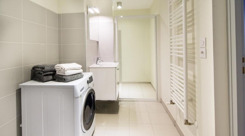 Appartement 6/8 personnes à Châtel résidence 360 centre du village salle de douche