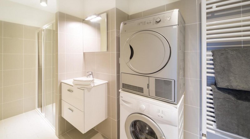 Appartement 6 personnes à Châtel résidence 360 centre du village salle de douche lave linge
