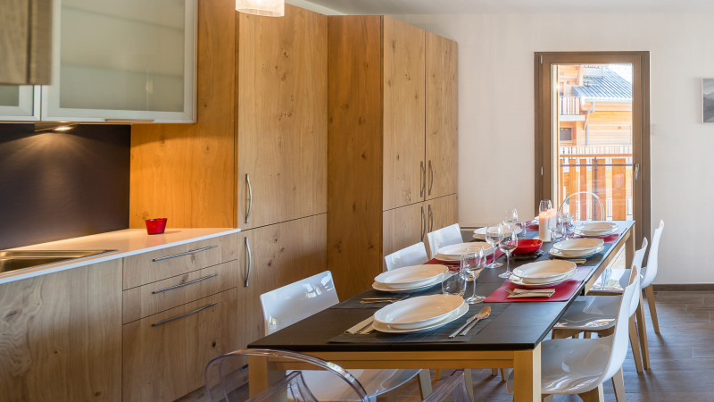 Appartement 6 personnes à Châtel résidence 4 élèments coin cuisine et repas, Haute-Savoie