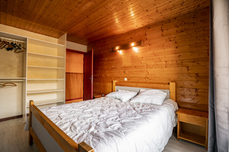 Appartement 6 personnes - Chambre 1 lit double avec accès balcon, Châtel Portes du Soleil