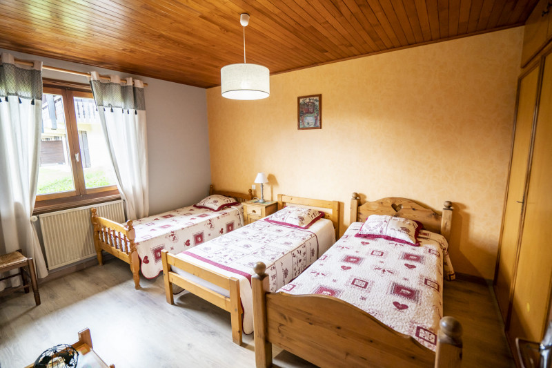 Appartement 8 personnes Chalet Les Pensées, chambre 3 lits simples, Châtel Réservation
