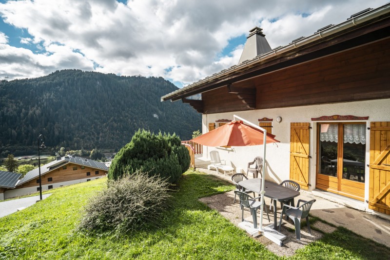 Appartement 8 personnes Les Pensées Châtel Terrasse