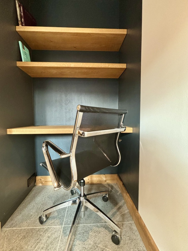 Appartement Alchimie 12C à Châtel, chambre lit double et bureau