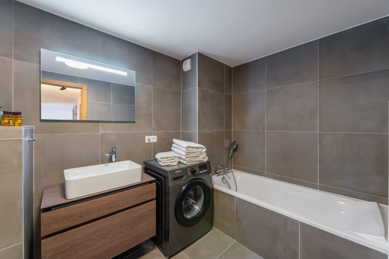 Appartement Alpujarra, salle de bain, Châtel vacances