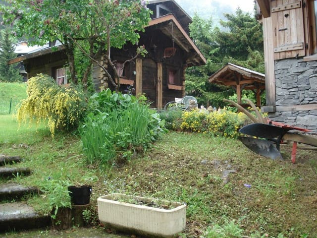 Apartment Bel Horizon 3, private garden, mountain family holiday
