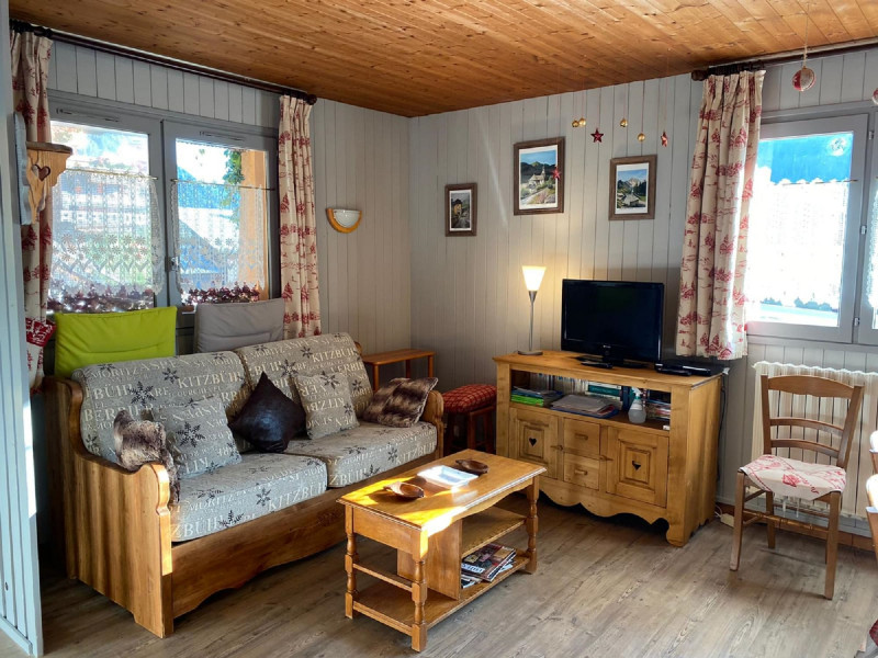 Apartment Bel Horizon 3, living room with TV, Petit Châtel