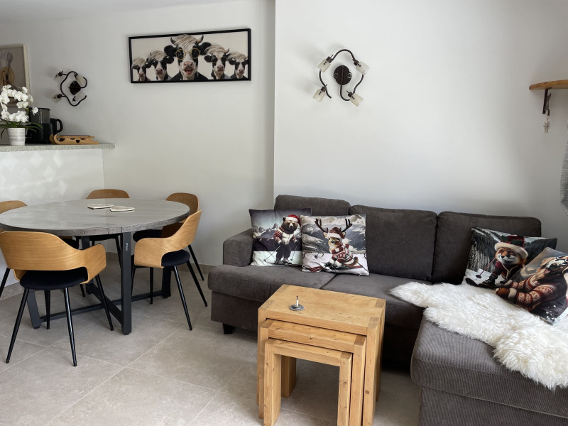 “Boule de Neige” Apartment, dining room, Châtel, Haute-Savoie