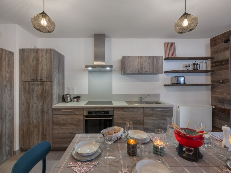 Apartment Chalet des Freinets, Kitchen, Châtel Mountain 74