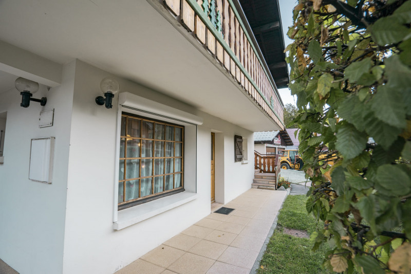 Appartement Colibri, vue extérieure du chalet, Châtel hiver ski montagne neige 