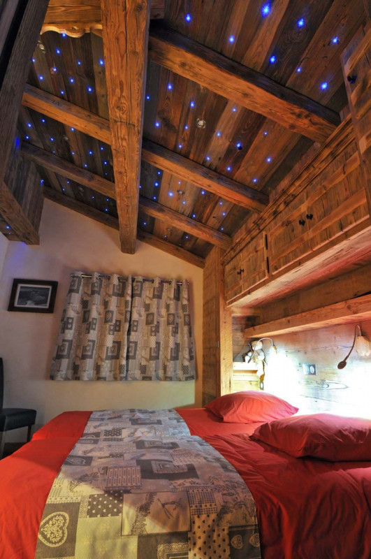 Apartment in Chalet Imelda, Bedroom 2 single bed, Châtel Ski rental
