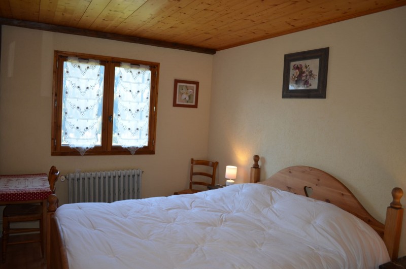 Appartement dans chalet la Ferme, Chambre 1 lit double, Châtel