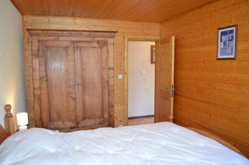 Appartement dans chalet la Ferme, Chambre 1 lit double, Châtel Portes du Soleil