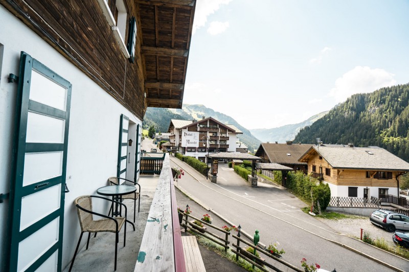 Apartment in Chalet La Galettiere Balcony Châtel