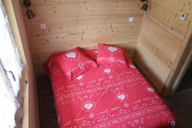 Appartement dans chalet le bois joli été Chambre 1 lit double Châtel