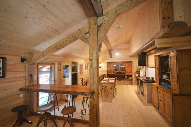 Appartement dans chalet le Détour, séjour, vacances au ski, La Chapelle d'Abondance