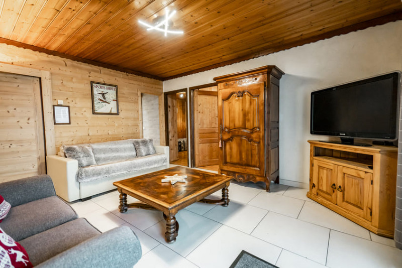Appartement dans chalet les Boudimes, Séjour, Châtel Location matériel de ski