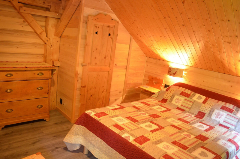 Appartement dans Chalet Les Pivottes 2, Chambre, Châtel Location de ski