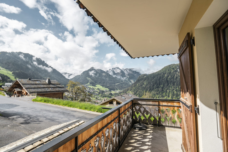 Appartement dans chalet Pensée des Alpes, Balcon avec vue sur la vallée, Châtel Portes du Soleil