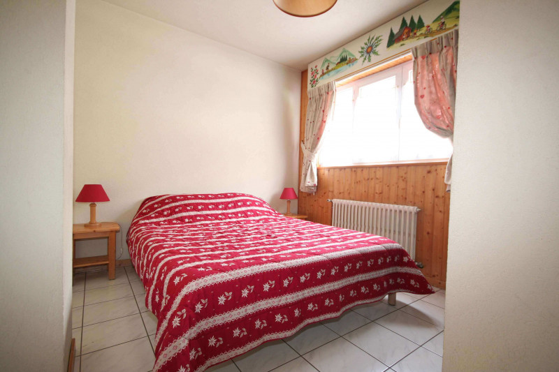 Apartment Echo des Montagnes 2, double bedroom, Châtel Vallée d'Abondance
